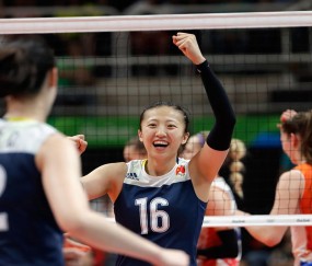 中国双星结束夏季联赛征程 周琦丁彦雨航调整状态重返国家队集训