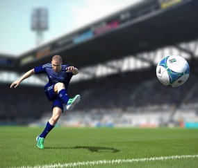 蓝军再掀高层变革风暴 瞄准前红军球探总监掌舵体育战略